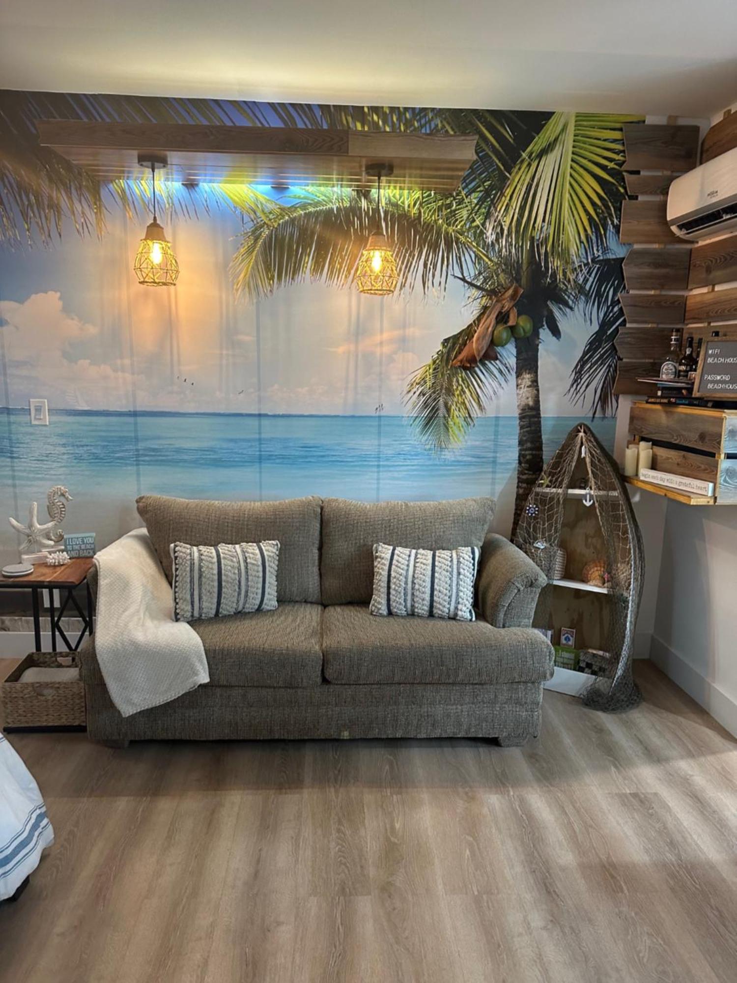 5 Minutes From Apartment St. Petersburg
